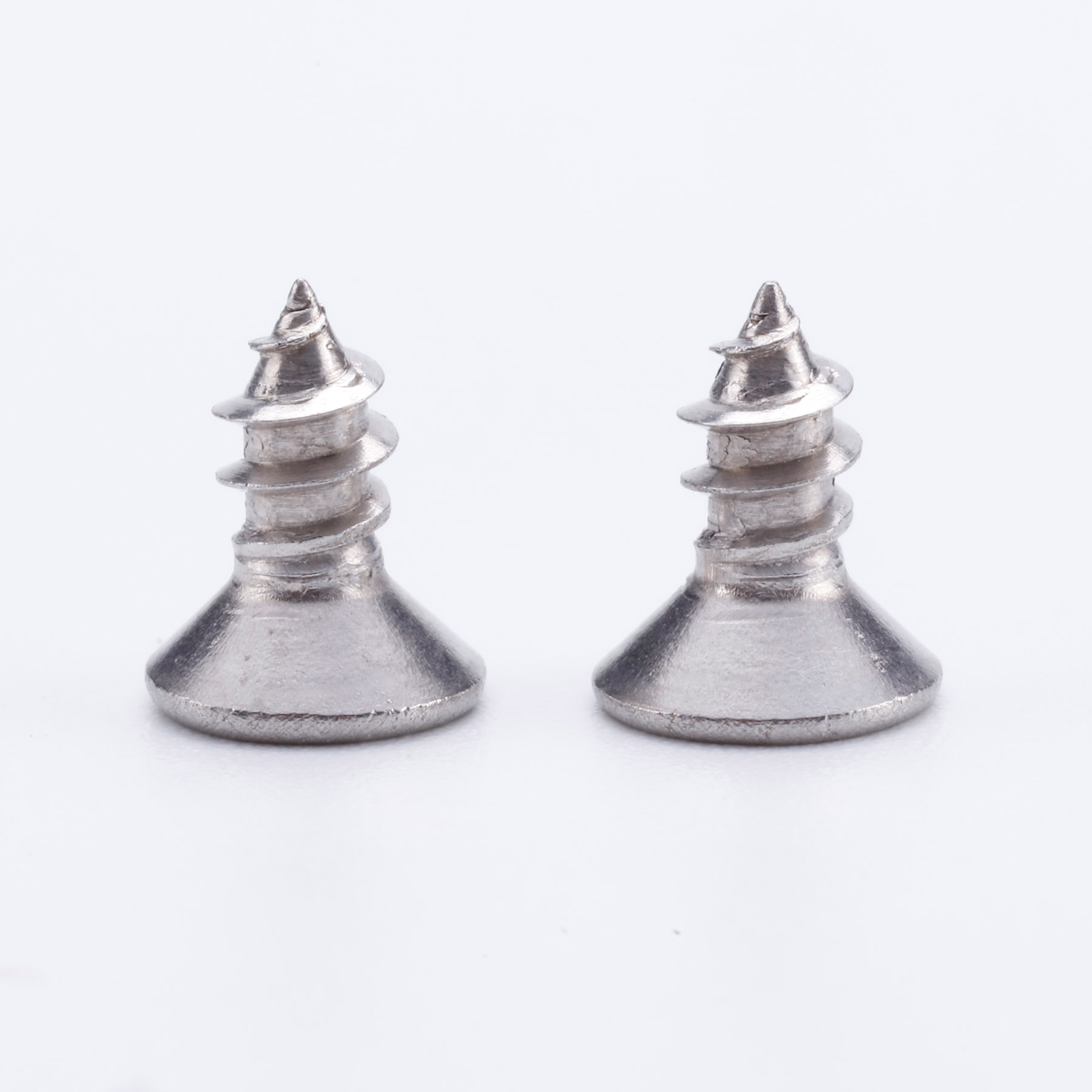 ��ͷ��β�Թ���˿ 