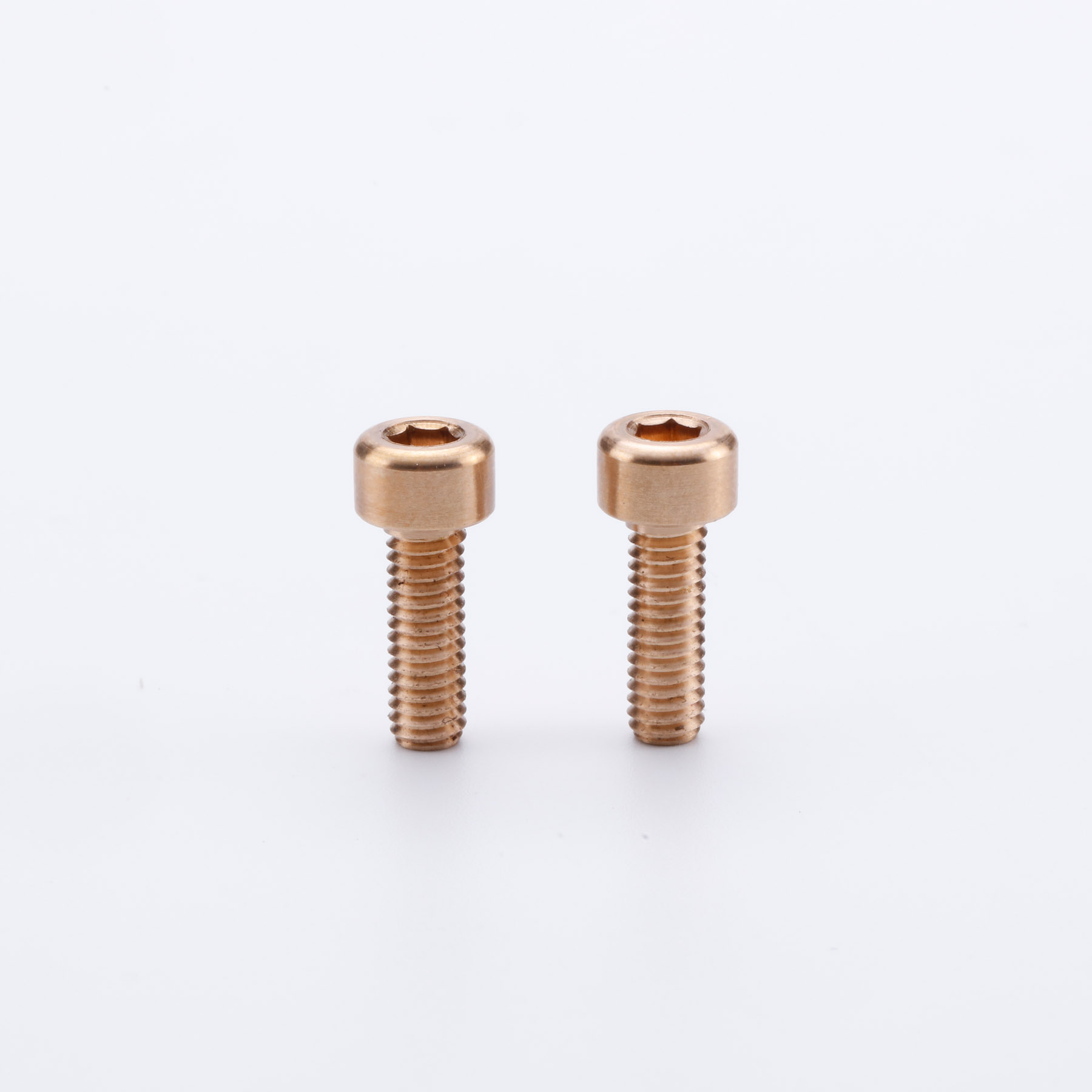 ����ͭ�ݶ�